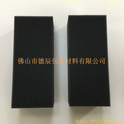 主要用于高速賽車燃料油箱內(nèi)部填充，起到緩沖作用。